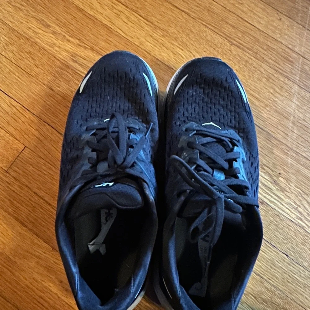 Hoka Black & White Clifton 8 Running Shoes, Size 9.5B (Women’s)